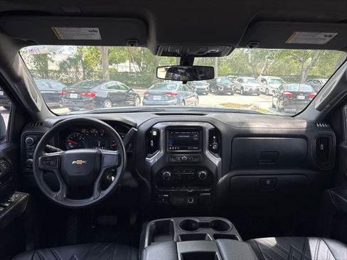 Used 2021 Chevrolet Silverado 1500 Custom AWD/4WD image 23