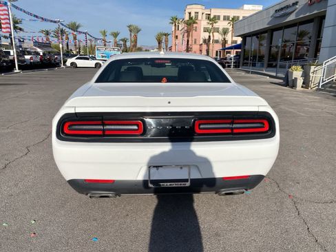 Used 2015 Dodge Challenger R/T Plus image 8