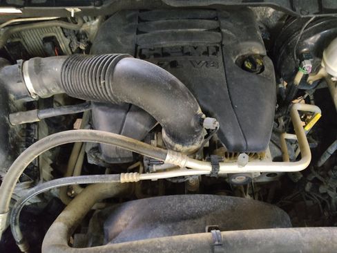 Used 2019 RAM 1500 Classic SLT image 30