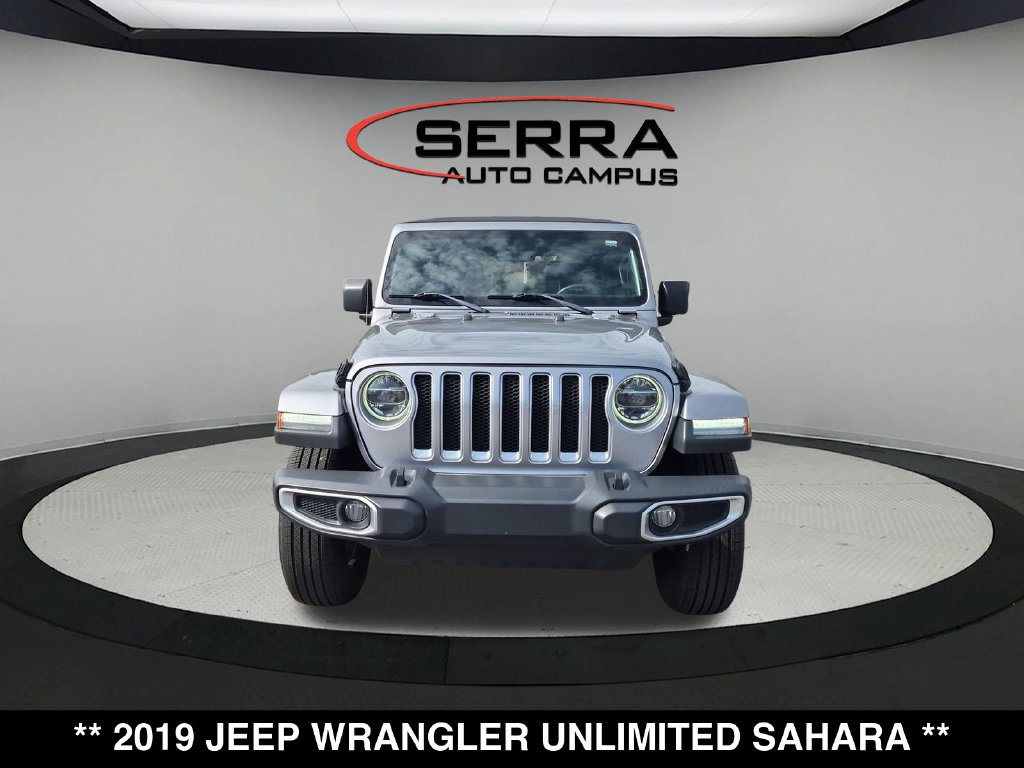 Used 2019 Jeep Wrangler Unlimited Sahara AWD/4WD image 9