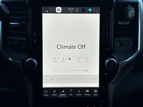 Used 2024 RAM 3500 Laramie image 24