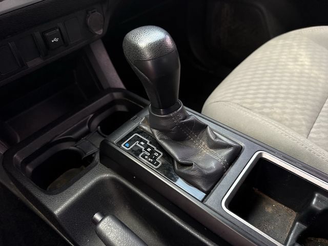 Used 2023 Toyota Tacoma SR w/ SR Convenience Package RWD image 18