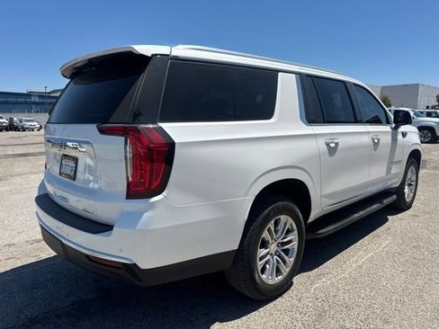 Used 2023 GMC Yukon XL SLT w/ SLT Luxury Package RWD image 5
