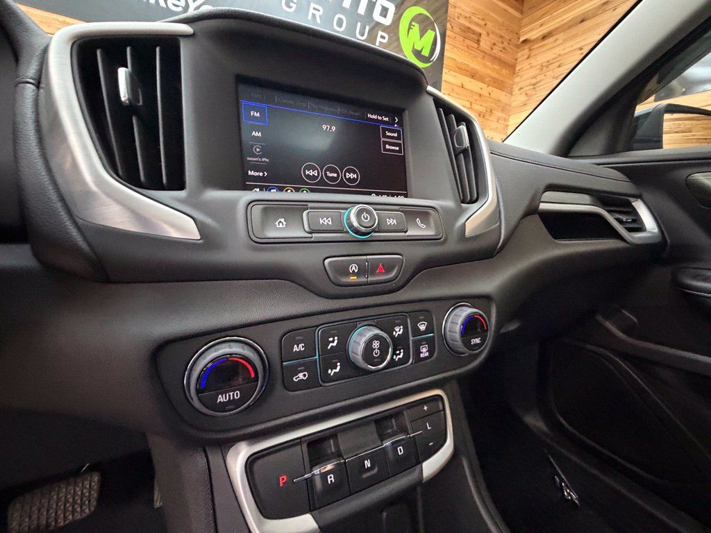 Used 2024 GMC Terrain SLE w/ Driver Convenience Package AWD/4WD image 41