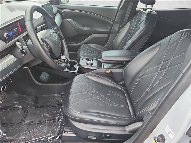 Used 2023 Ford Mustang Mach-E Select RWD image 16