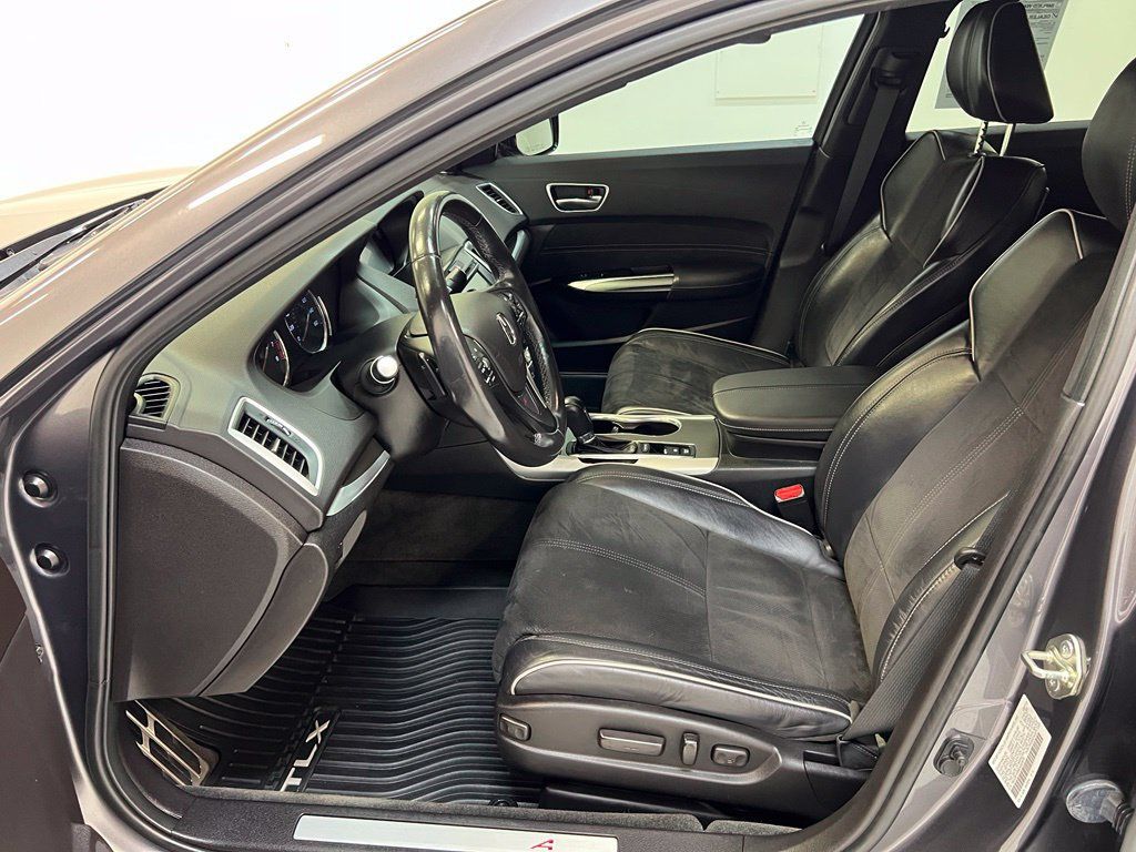 Used 2019 Acura TLX w/ Technology & A-SPEC Package FWD image 14