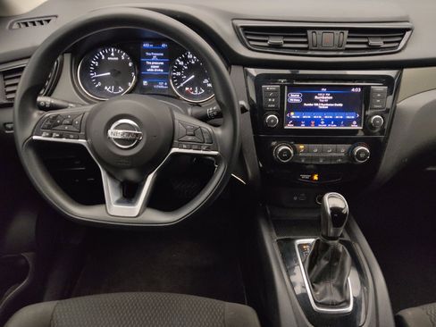 Used 2019 Nissan Rogue Sport S w/ Appearance Package image 22