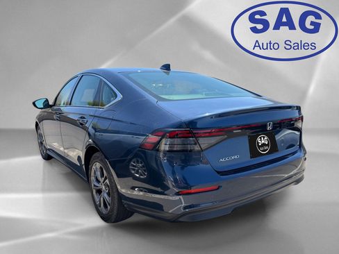 Used 2023 Honda Accord EX image 4