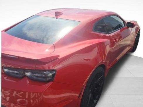Used 2019 Chevrolet Camaro SS RWD image 6