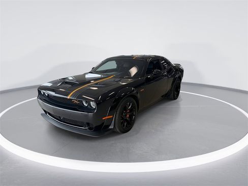 Used 2023 Dodge Challenger R/T Scat Pack image 4