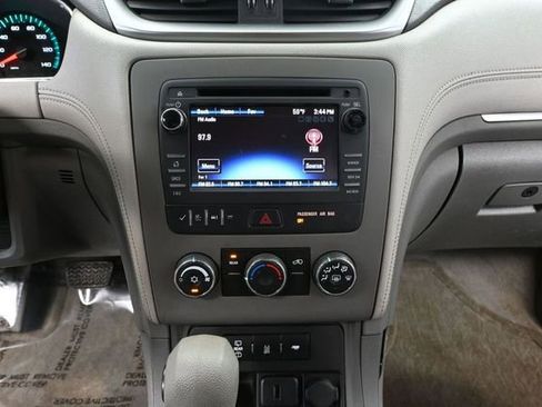 Used 2015 Chevrolet Traverse LS AWD/4WD image 30