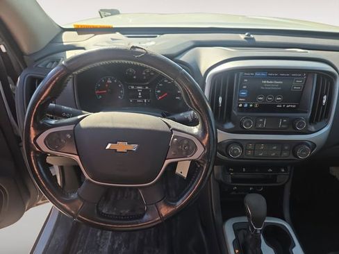 Used 2022 Chevrolet Colorado LT w/ Fleet Safety Package RWD image 10