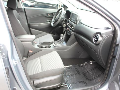 Used 2021 Hyundai Kona SE FWD image 10