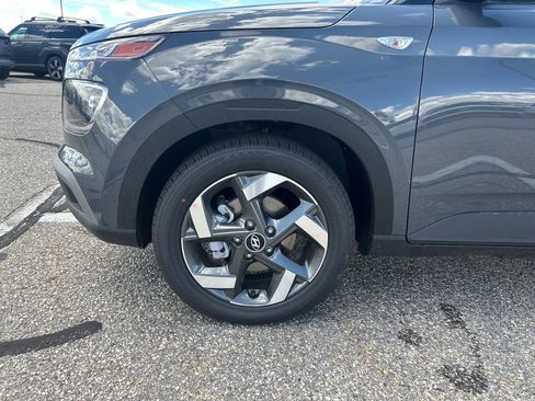 New 2026 Hyundai Venue SEL FWD image 10
