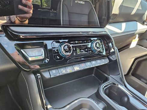 New 2026 GMC Sierra 2500 AT4X AWD/4WD image 31