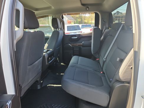 Used 2021 Chevrolet Silverado 1500 LT Trail Boss w/ Bed Protection Package image 36