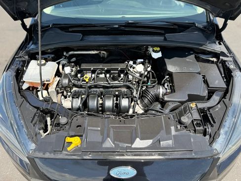 Used 2018 Ford Focus Titanium FWD image 10
