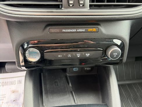 Used 2023 Ford Escape Active w/ Tech Pack #2 FWD image 21