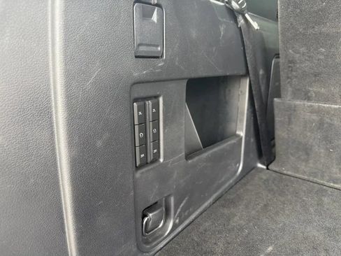 Used 2023 Ford Expedition Limited AWD/4WD image 36