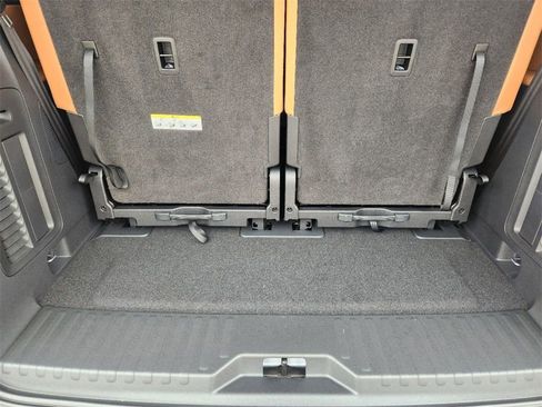 New 2025 Volkswagen ID. Buzz Pro S image 32