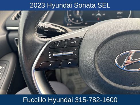 Used 2023 Hyundai Sonata SEL w/ Convenience Package FWD image 17