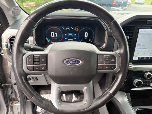 Used 2023 Ford F150 Lariat w/ Max Trailer Tow Package AWD/4WD image 15