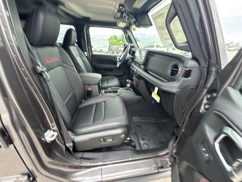 New 2025 Jeep Wrangler Rubicon image 14