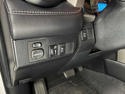 Used 2013 Toyota RAV4 XLE AWD/4WD image 25