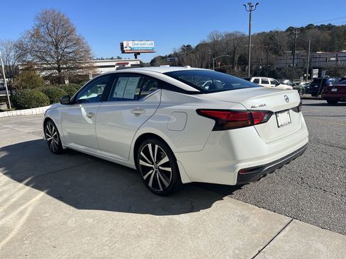 Used 2020 Nissan Altima 2.5 SR image 6