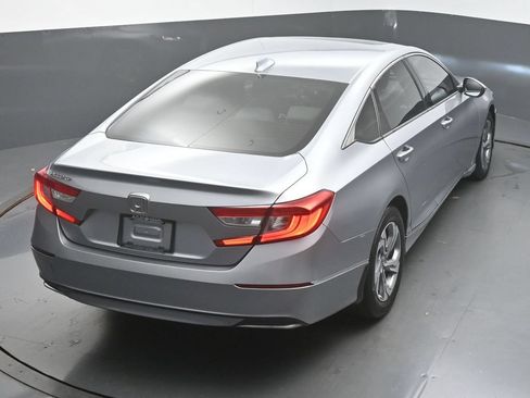 Used 2019 Honda Accord EX image 46