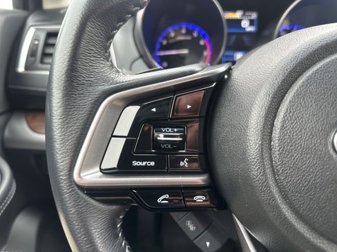 Used 2018 Subaru Outback 2.5i Limited image 35