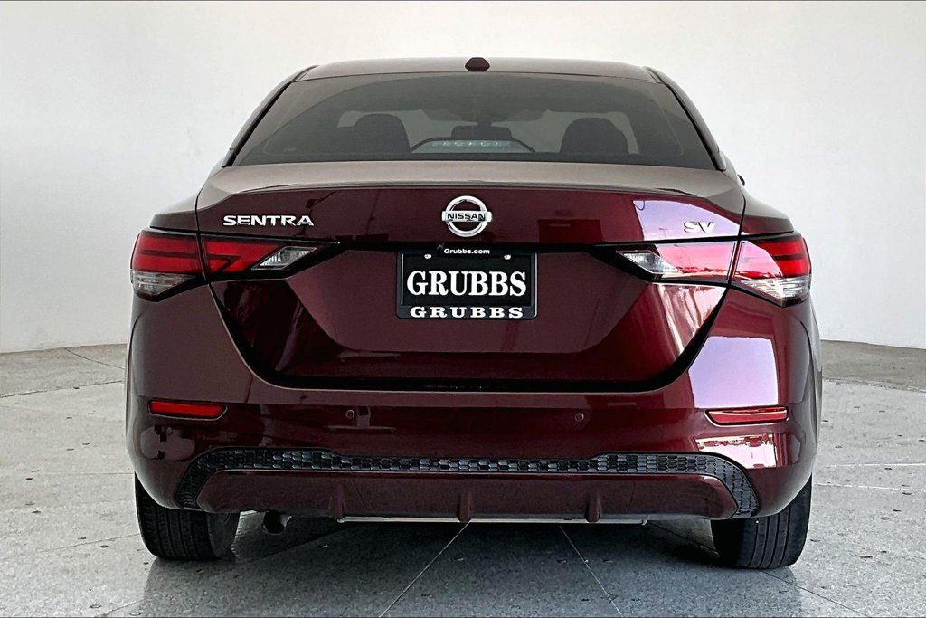 Used 2022 Nissan Sentra SV w/ Trunk Package FWD image 5