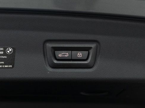 Used 2025 BMW 430i xDrive w/ Premium Package image 40