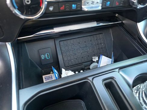 Used 2023 Ford F150 Raptor image 14