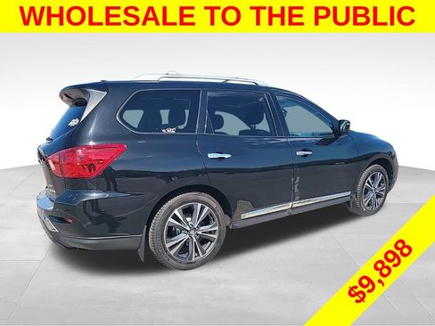 Used 2020 Nissan Pathfinder Platinum AWD/4WD image 4