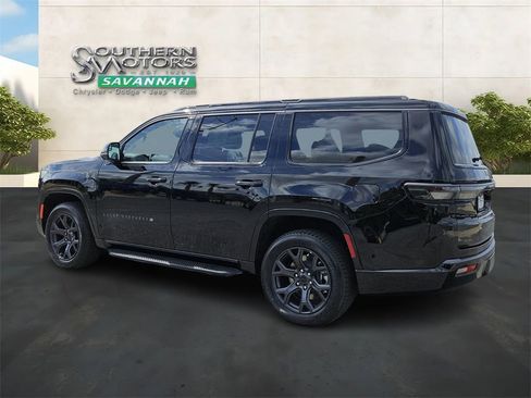 New 2026 Jeep Grand Wagoneer Limited w/ Convenience Group I AWD/4WD image 3