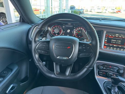 Used 2022 Dodge Challenger R/T Scat Pack image 9