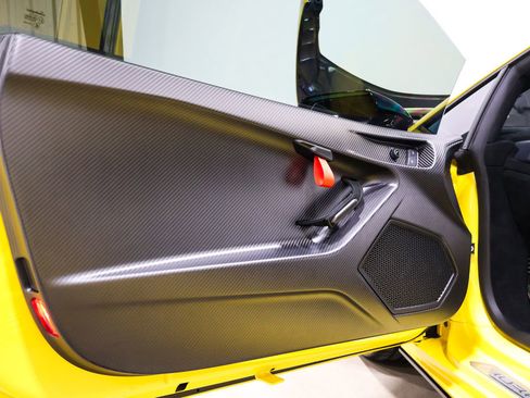 Used 2022 Lamborghini Huracan STO image 27