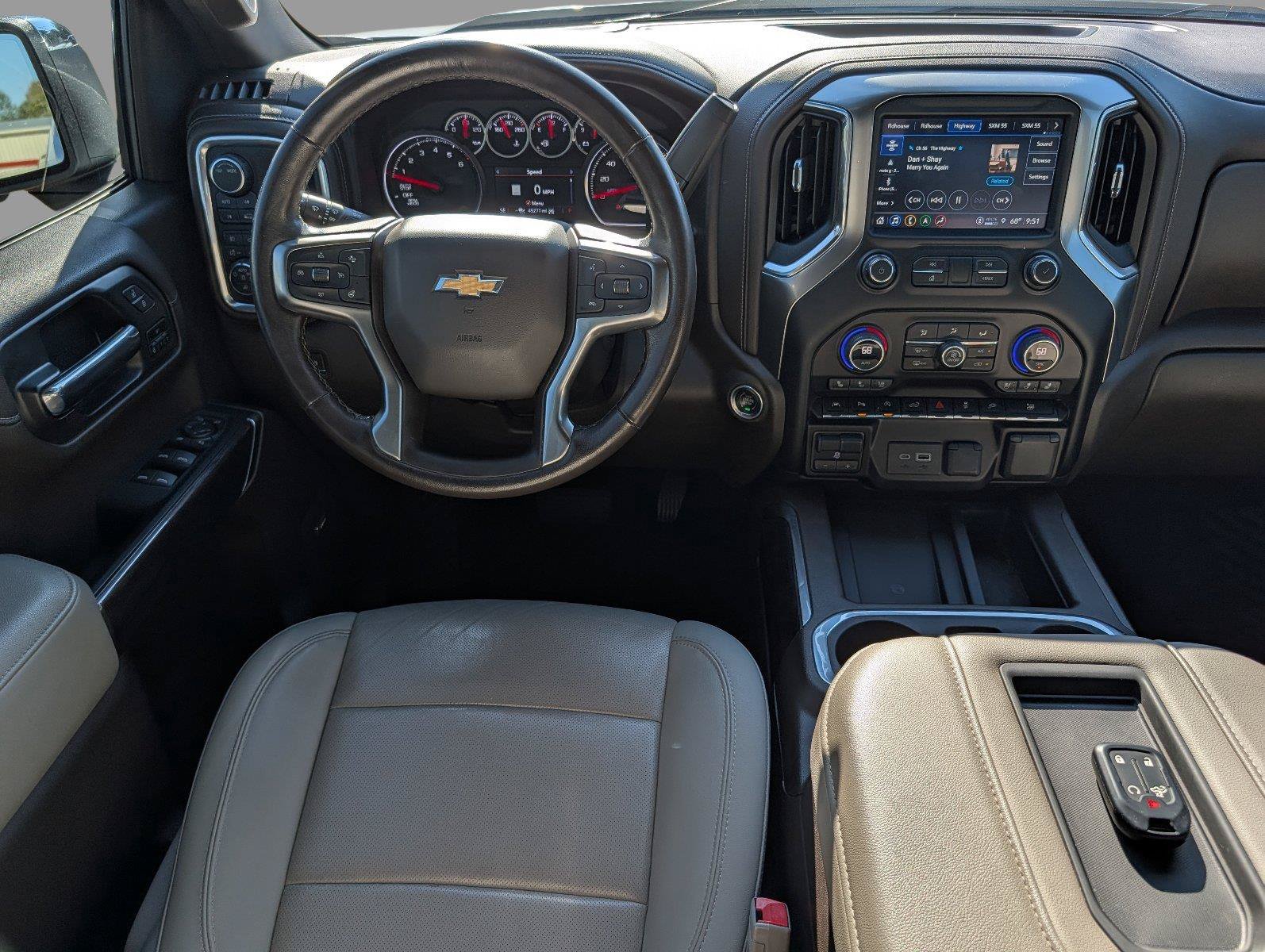 Used 2021 Chevrolet Silverado 1500 LTZ w/ LTZ Premium Package AWD/4WD image 30
