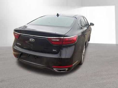 Used 2019 Kia Cadenza Limited image 27