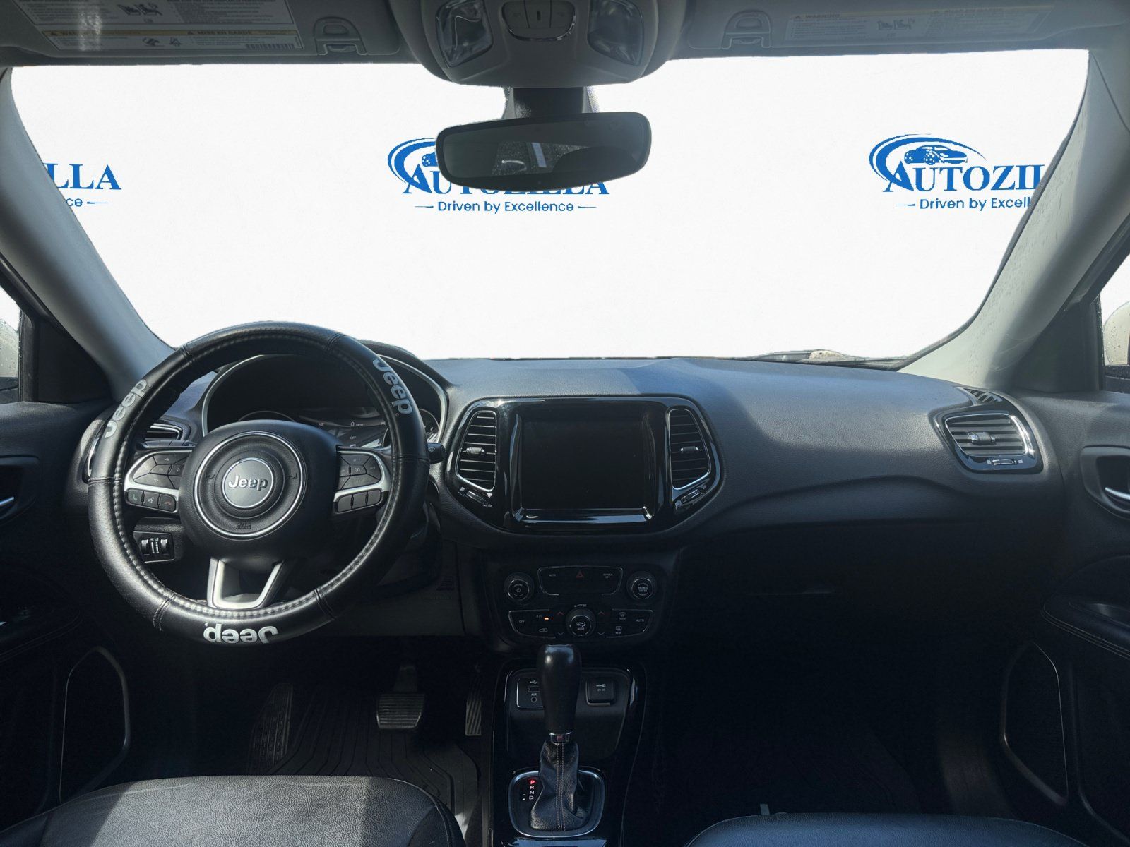 Used 2020 Jeep Compass Limited FWD image 13