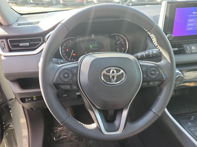 Certified 2023 Toyota RAV4 XLE Premium AWD/4WD image 27