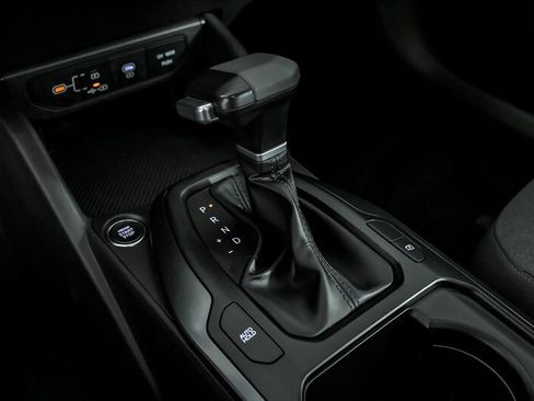 Used 2025 Kia K4 FWD image 29
