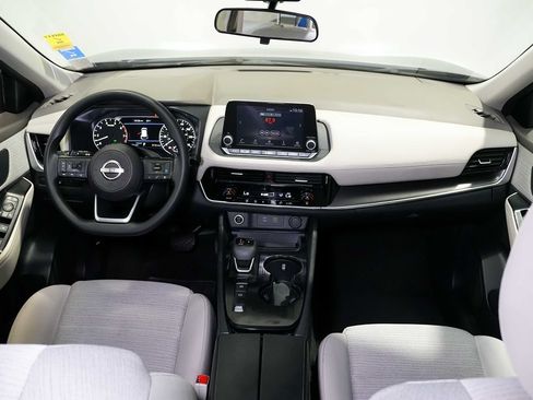 Used 2023 Nissan Rogue SV FWD image 19