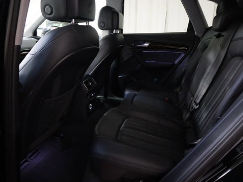 Used 2018 Audi Q5 2.0T Premium w/ Convenience Package image 21