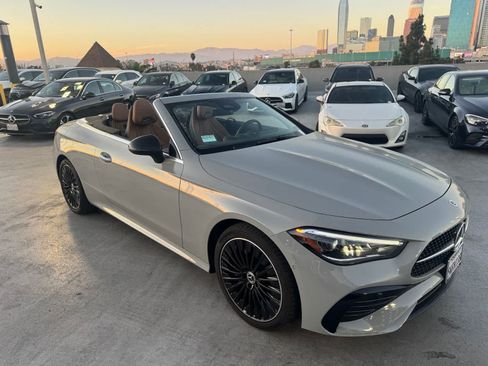 Certified 2026 Mercedes-Benz CLE 300 4MATIC Cabriolet image 3