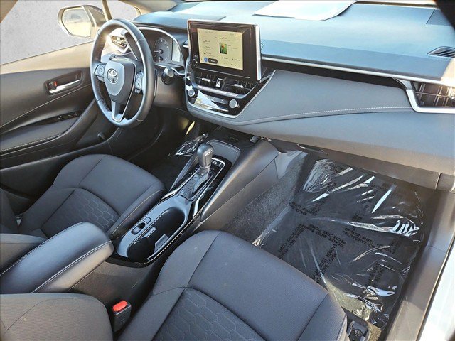 Certified 2026 Toyota Corolla SE FWD image 27