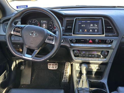 Used 2018 Hyundai Sonata Sport image 16