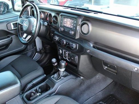 Used 2020 Jeep Gladiator Sport w/ Quick Order Package 24S image 18