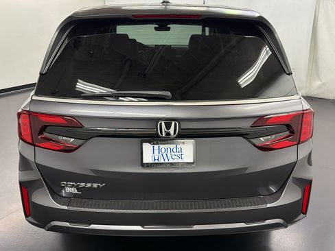 New 2026 Honda Odyssey EX-L image 10